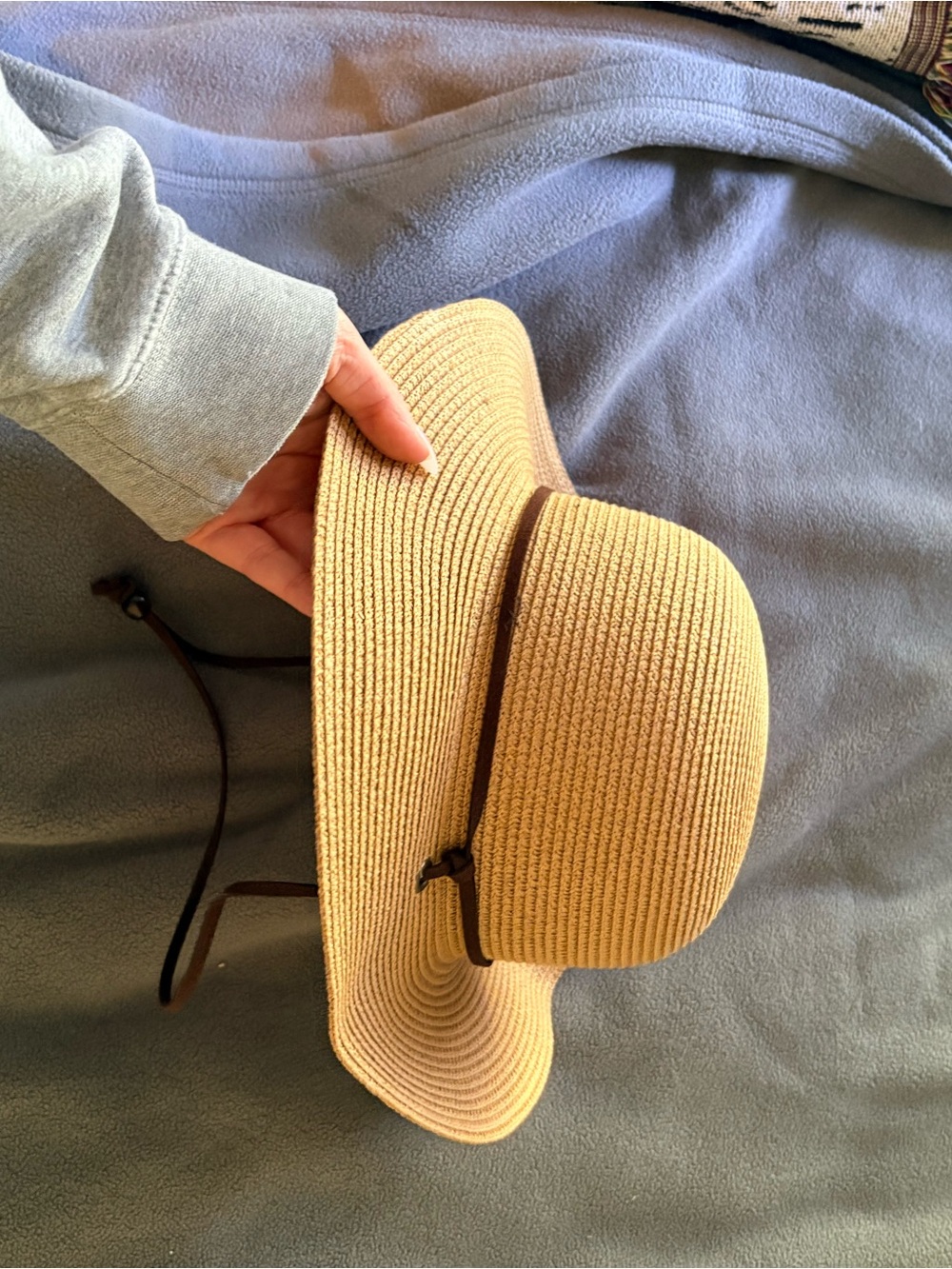 Women's Straw Sun Hat with Brown Band - Tan